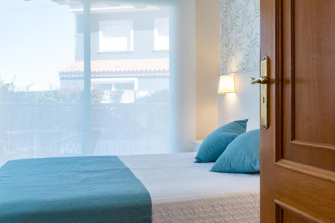 Apartamentos El Velero Sanxenxo Exterior foto