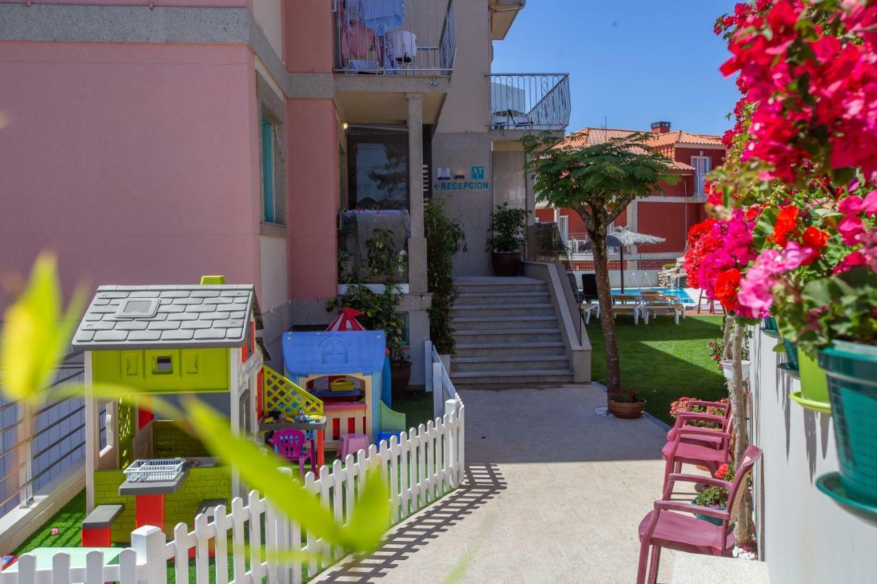 Apartamentos El Velero Sanxenxo Exterior foto