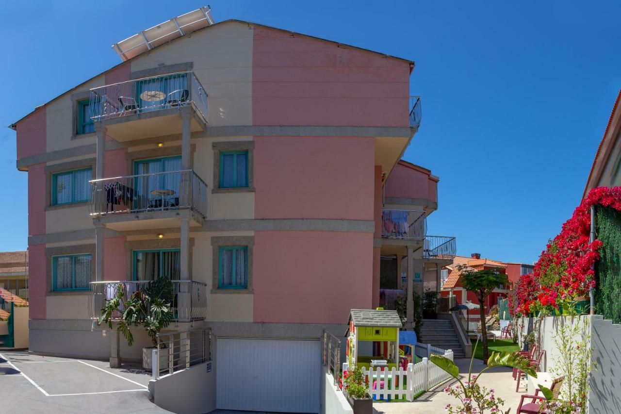 Apartamentos El Velero Sanxenxo Exterior foto